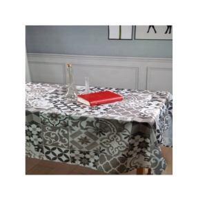 Customized polyester fabric tablecloth printed for outdoor home waterproof Color fastness